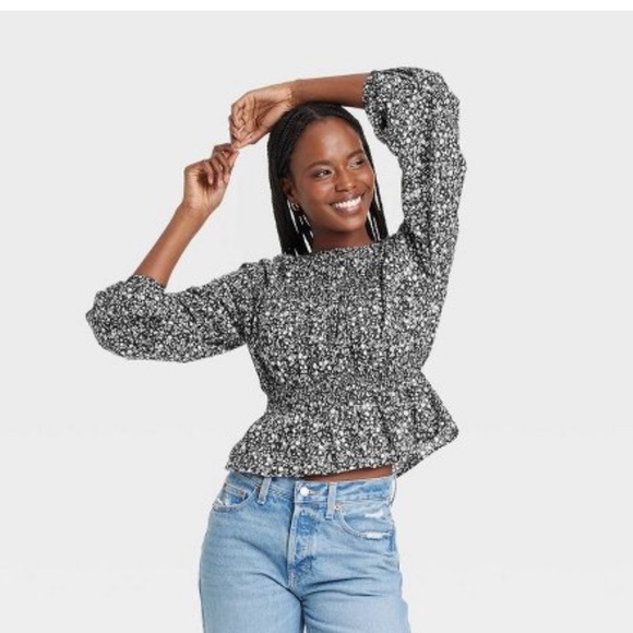 Floral Long Sleeve Peplum Top - Picture 3 of 5